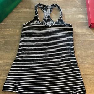 Darling black and white razor back tank